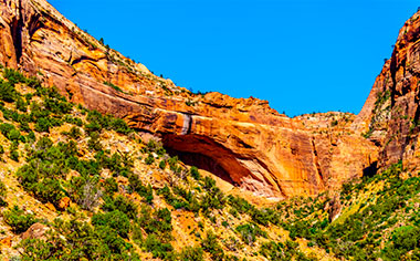 The Great Arch with East Temple, Zion National Park